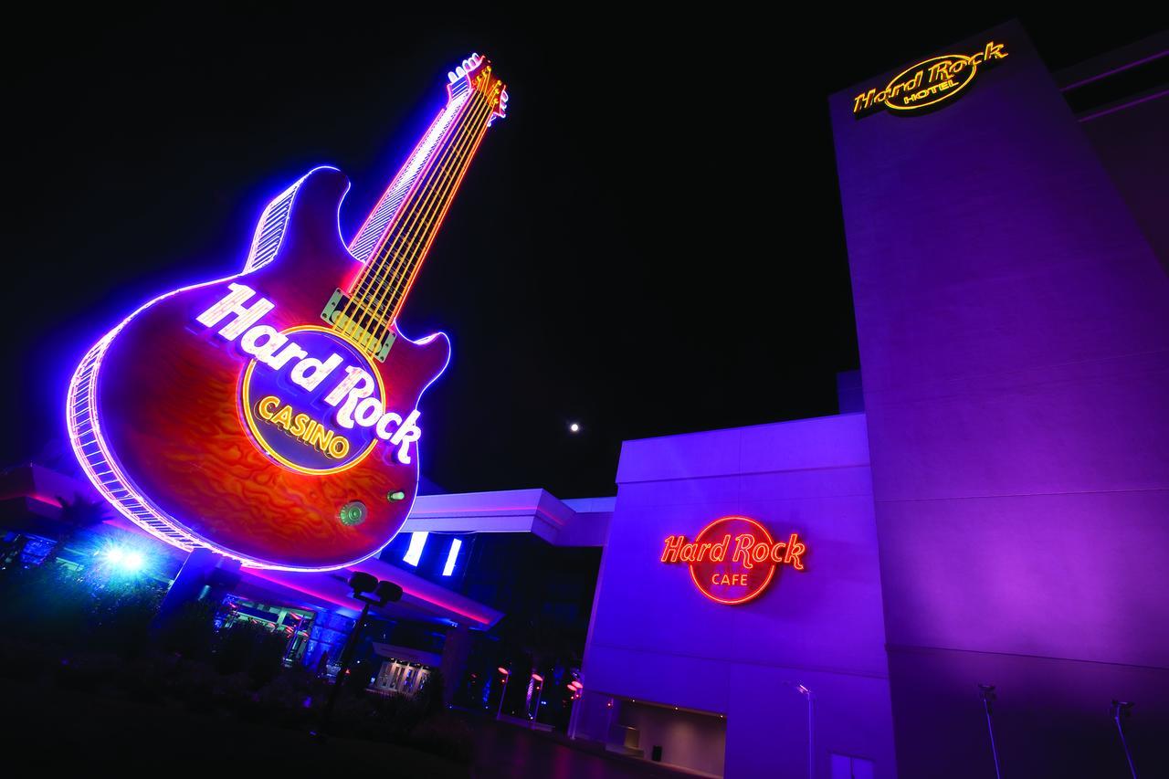 Hard Rock Hotel & Casino Biloxi Exterior photo Hard Rock Hotel and Casino